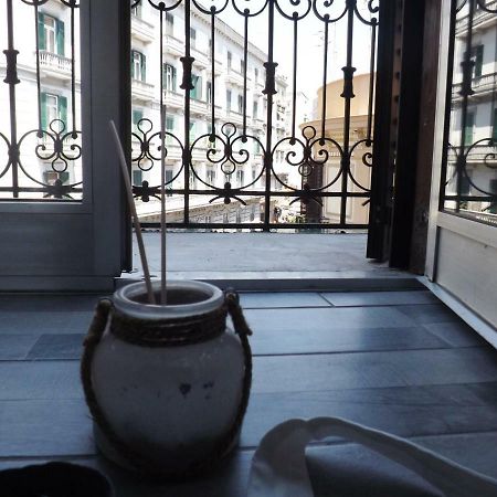 Bed and Breakfast Domus Alma Neapel Exterior foto