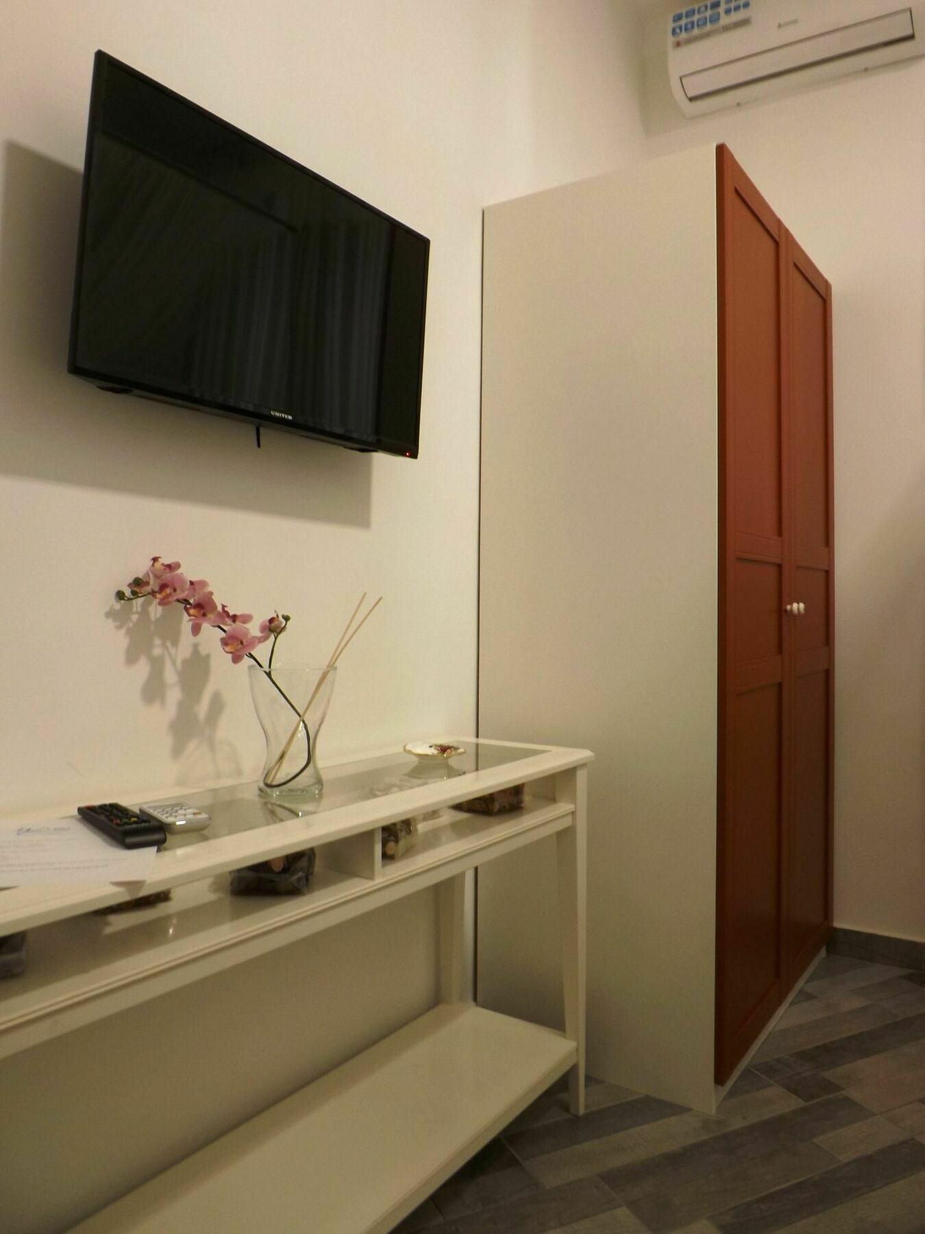 Bed and Breakfast Domus Alma Neapel Exterior foto