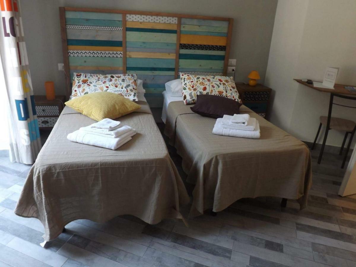 Bed and Breakfast Domus Alma Neapel Exterior foto